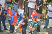 Demanding UN  Humanitarian Airlift Armenians Demonstrate